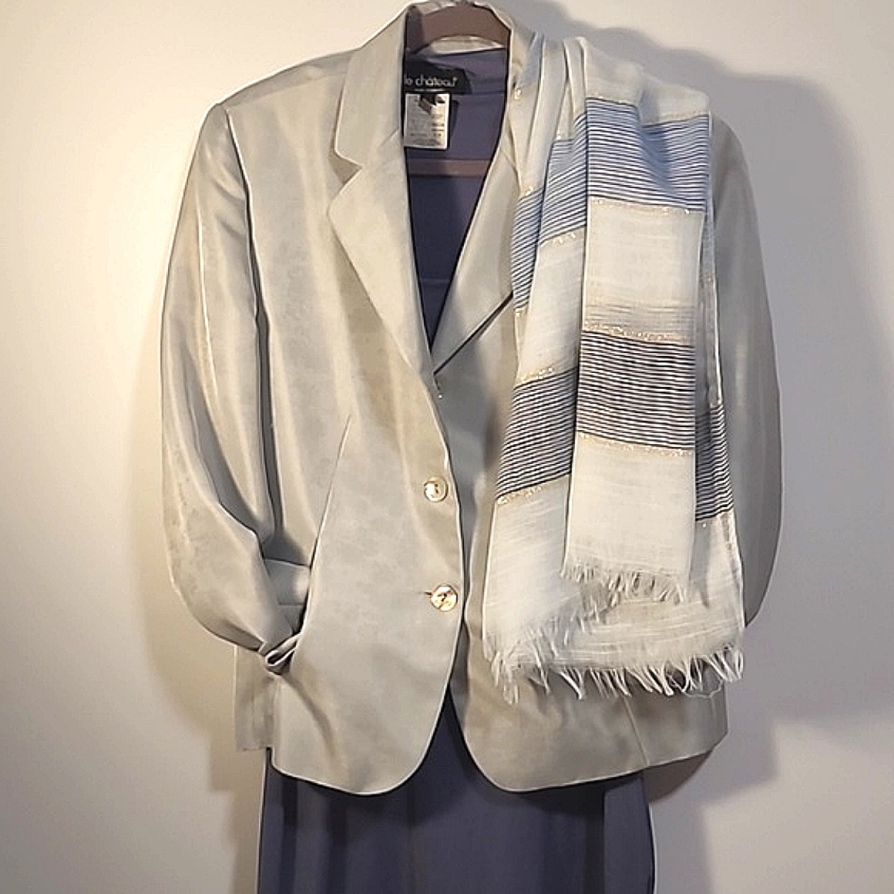 Bundel of dress le chateaux jaket Margaret. M scraf sanfrancisco